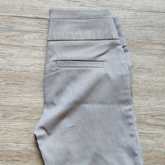 Rickis | Grey dress capris - Picture 3 of 4